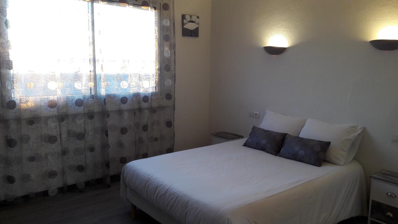 Chez Nous Hotel Fitou Exterior photo